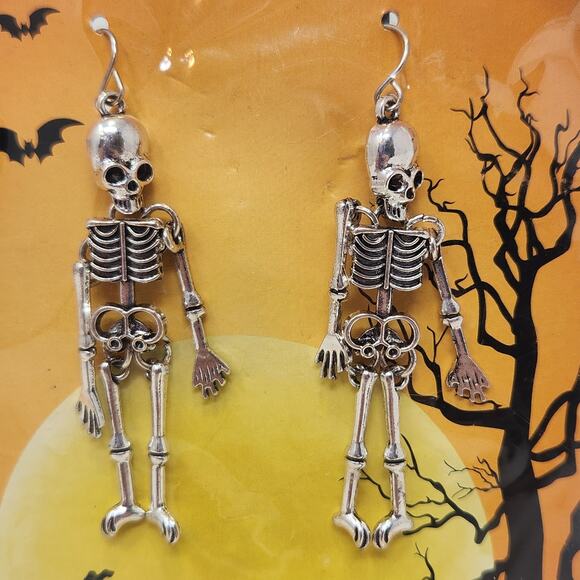 Skeleton Articulated Dangle Drop Hook Earrings Moveable Halloween Jewelry New - Picture 1 of 3